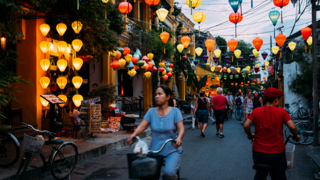 チャートで見る、ベトナム株式市場！VN指数は健全に成長。2021年以降の買い方はヴァンエック ベクトル ベトナムETF（VNM）がおすすめの選択肢？